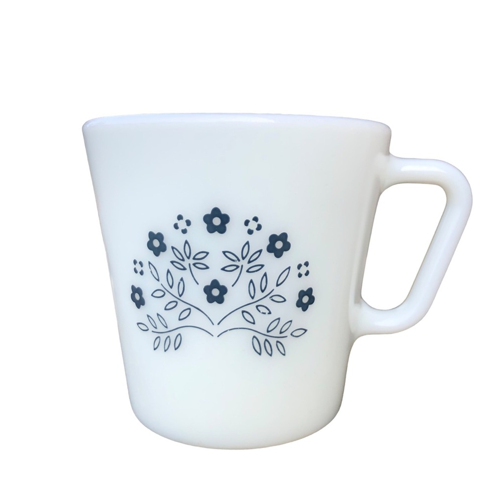Vtg Pyrex Blueberry Mugs Blue Flower Coffee Cup D-Handle 1410 Summer Impressions